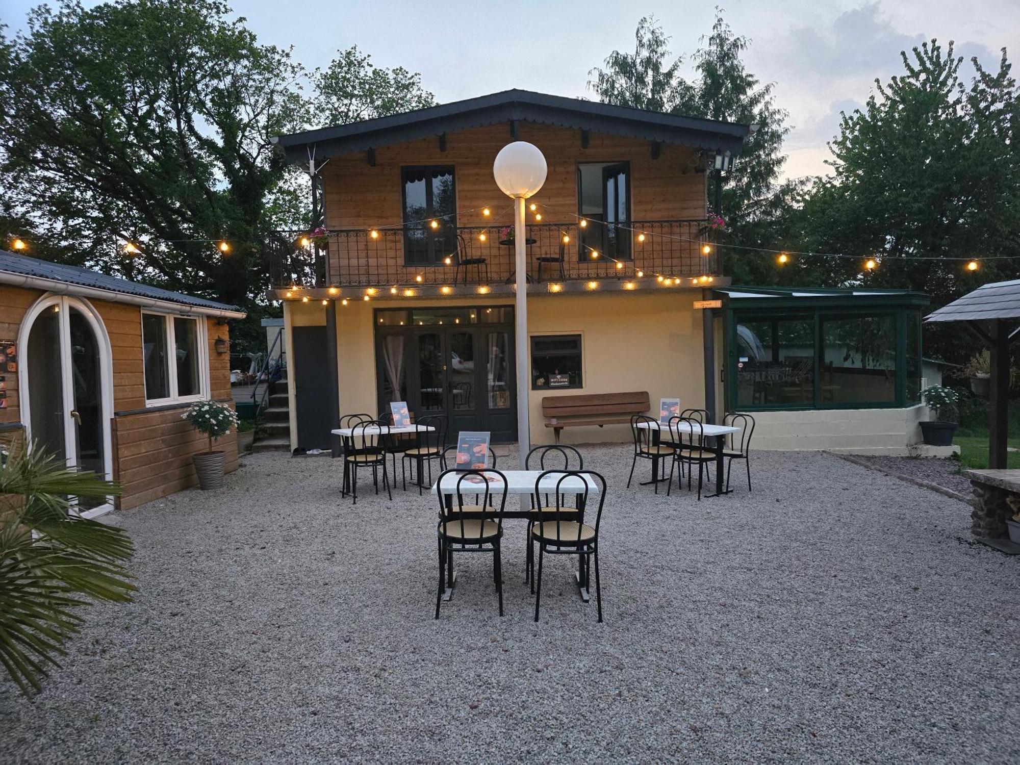 Clos Des Monts Saint-Martin-des-Besaces Exteriör bild